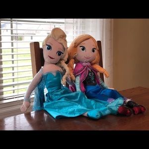 Anna and Elsa stuffed pillow dolls